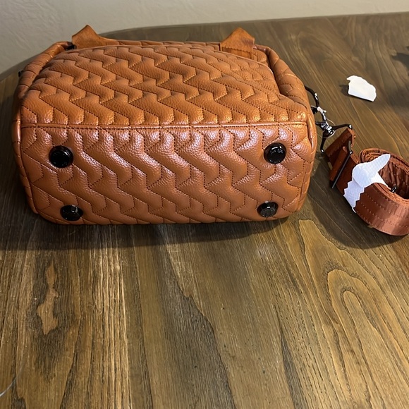 Lug BRAND NEW WITH TAGS Jive Vegan Leather - Picture 4 of 4